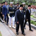 Wapres ke-6 RI Tutup Usia, Prabowo Pimpin Pemakaman di Makam Pahlawan Kalibata