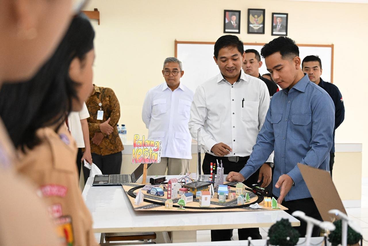 SMP Santo Yusup Bandung Terapkan AI dalam Kurikulum Merdeka 1 SMP Santo Yusup Bandung Terapkan AI dalam Kurikulum Merdeka