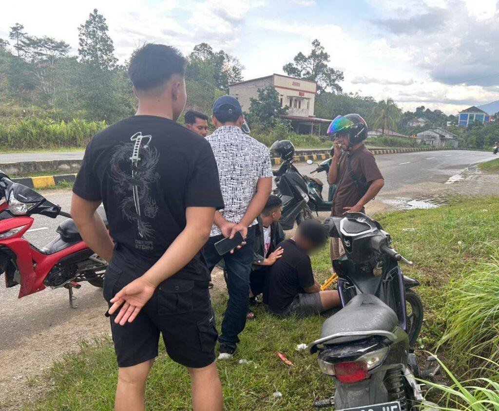 Bungkus Rokok Berisi Sabu Hentikan Perjalanan RTS di Jalur Malindo Entikong