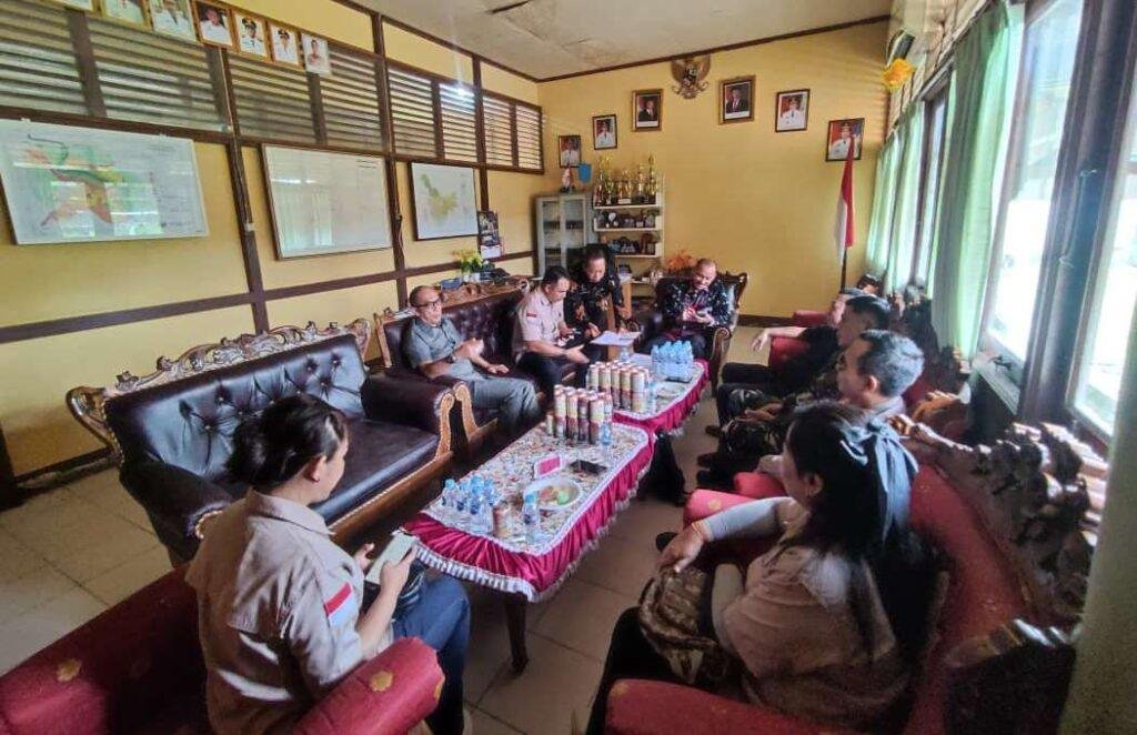 Mediasi Warga dan PT MKS Dikawal DPRD Sanggau