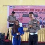 Polisi Goes To School di Sanggau, Siswa Diajar Arti Lampu Merah dan Rambu