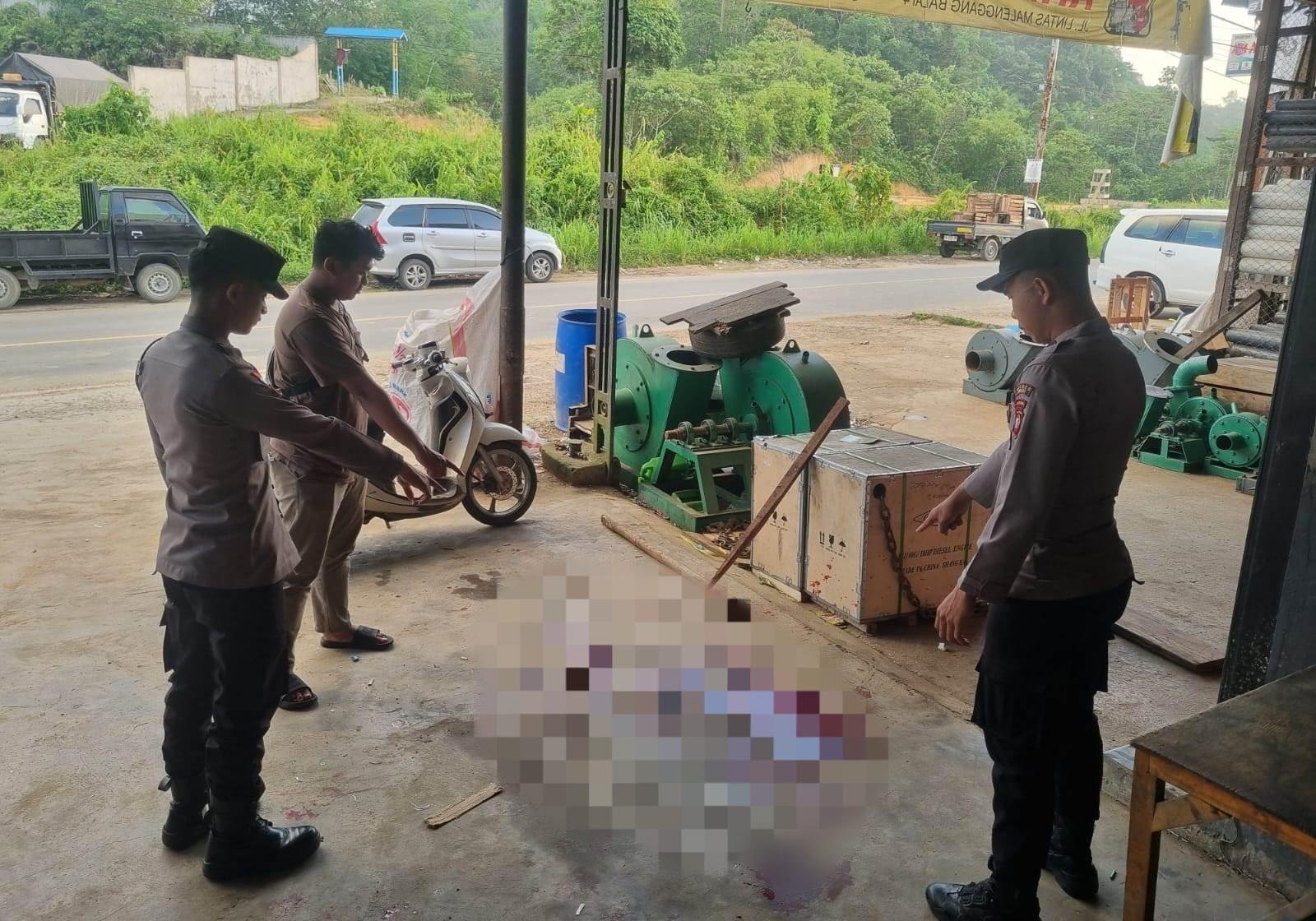 Warga Sekayam Kaget, Insiden Subuh Bikin Geger