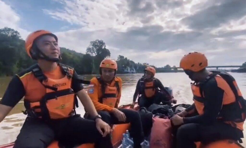 Pria 47 Tahun Hilang Tenggelam di Sungai Kapuas Tayan Hilir, Pencarian Masih Berlangsung