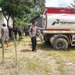 Tragis! Ban Pickup Pecah, Tabrak Truk Tangki di Kebadu Batang Tarang