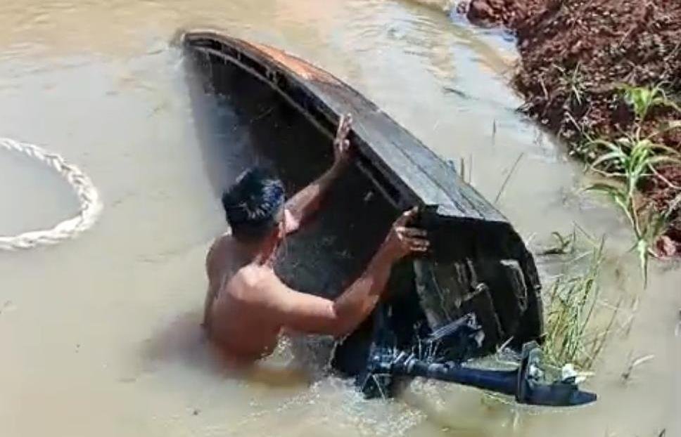 Satu Warga Sanggau Hilang Misterius, Speed Air Ditemukan Terbalik