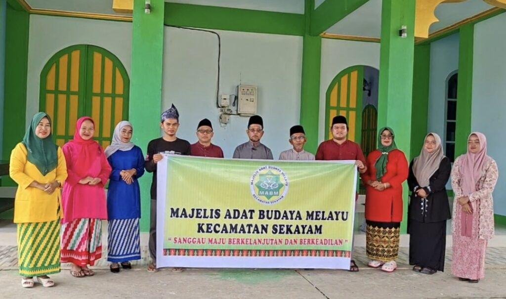 Masyarakat Sekayam Tagih Janji Pembangunan Rumah Adat Melayu