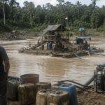Dugaan PETI di Sungai Pak Mayam Landak, Nama Eman Disebut sebagai Bos Tambang